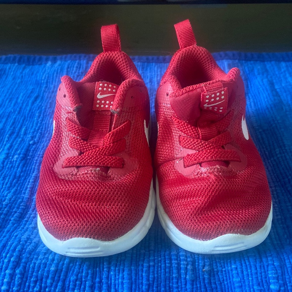 Nike Air Red Sneakers